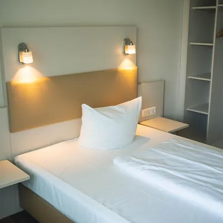 Lu8 Business Vital Hotel